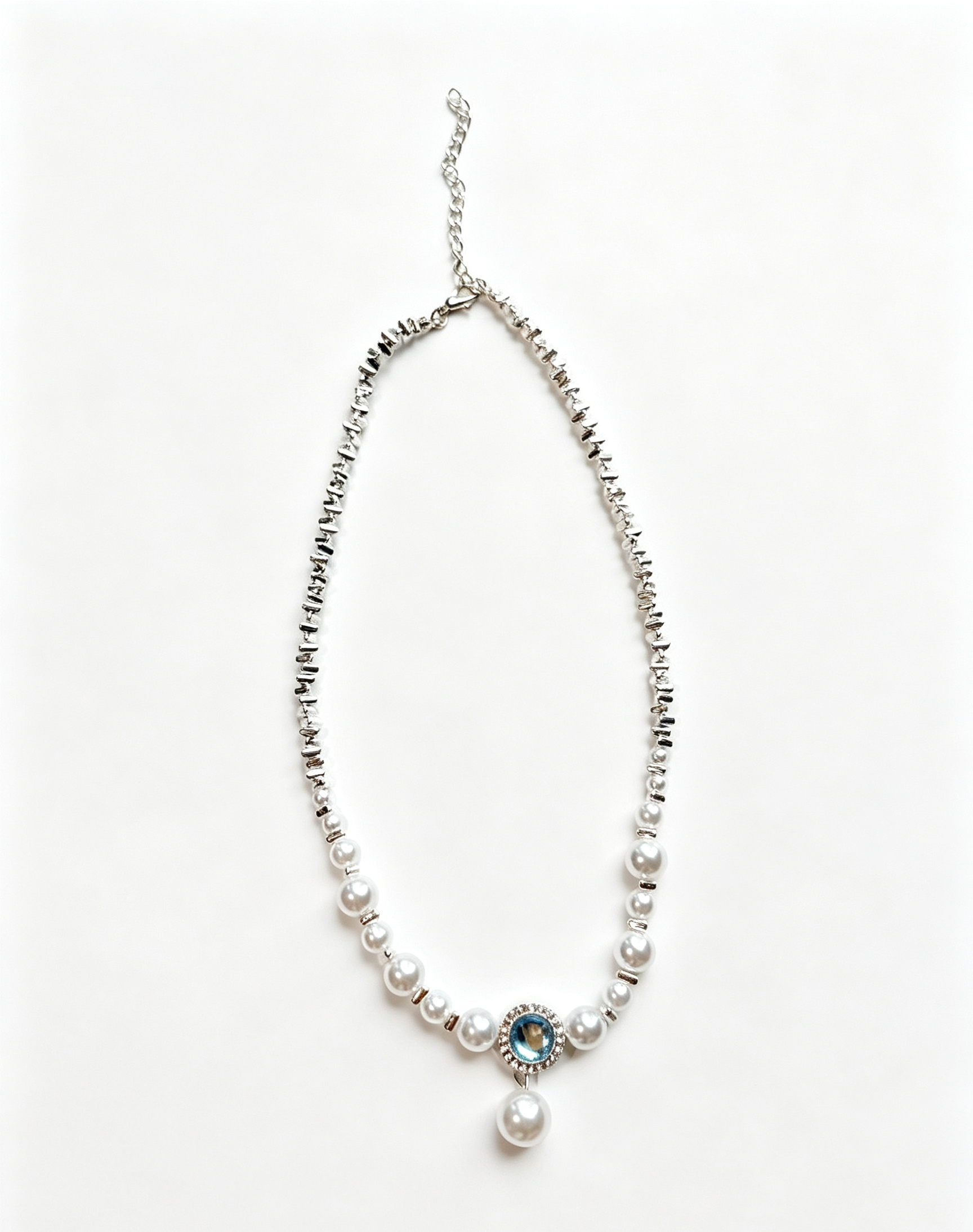 Aquamarine-Style Pearl Necklace with Retro Pendant