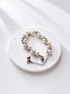 Retro Pearl Bracelet with Sparkle Detail for Women