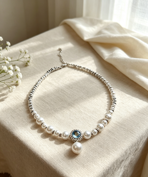 Aquamarine-Style Pearl Necklace with Retro Pendant